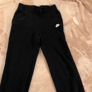 Black Nike sweatpants